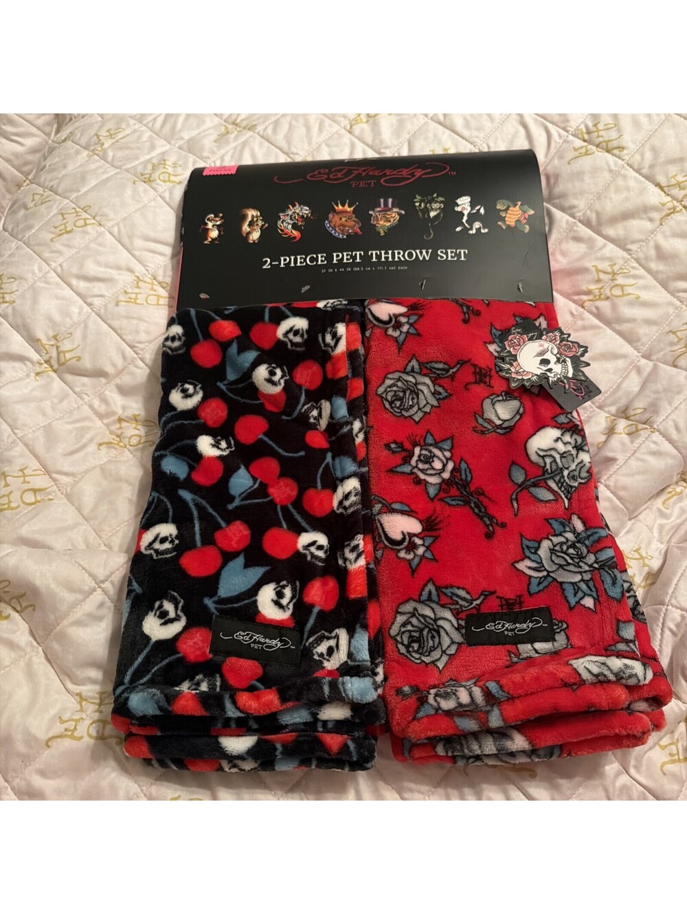 ED HARDY PET 2 Pc Pet Throw Set Skull Cherries 27x44
